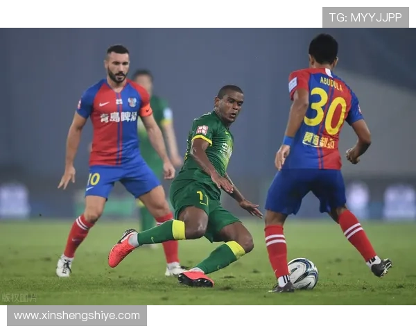 足球明星的奇葩举动揭秘让人哭笑不得的迷惑瞬间大盘点