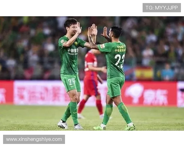 北京篮球队在亚运会积分榜上以72分稳居第一名表现出色